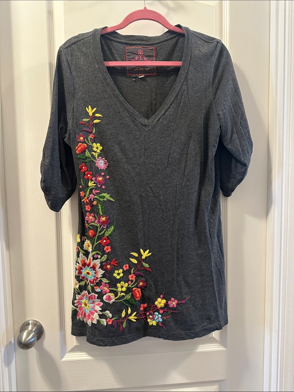 Johnny Was Charcoal Gray V-Neck Tee with Multicolor Floral Embroidery